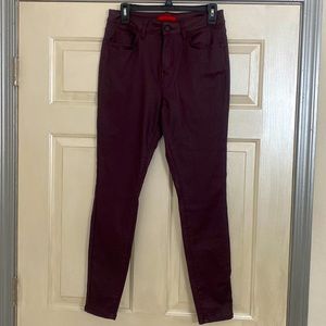 Jennifer Lopez jeans